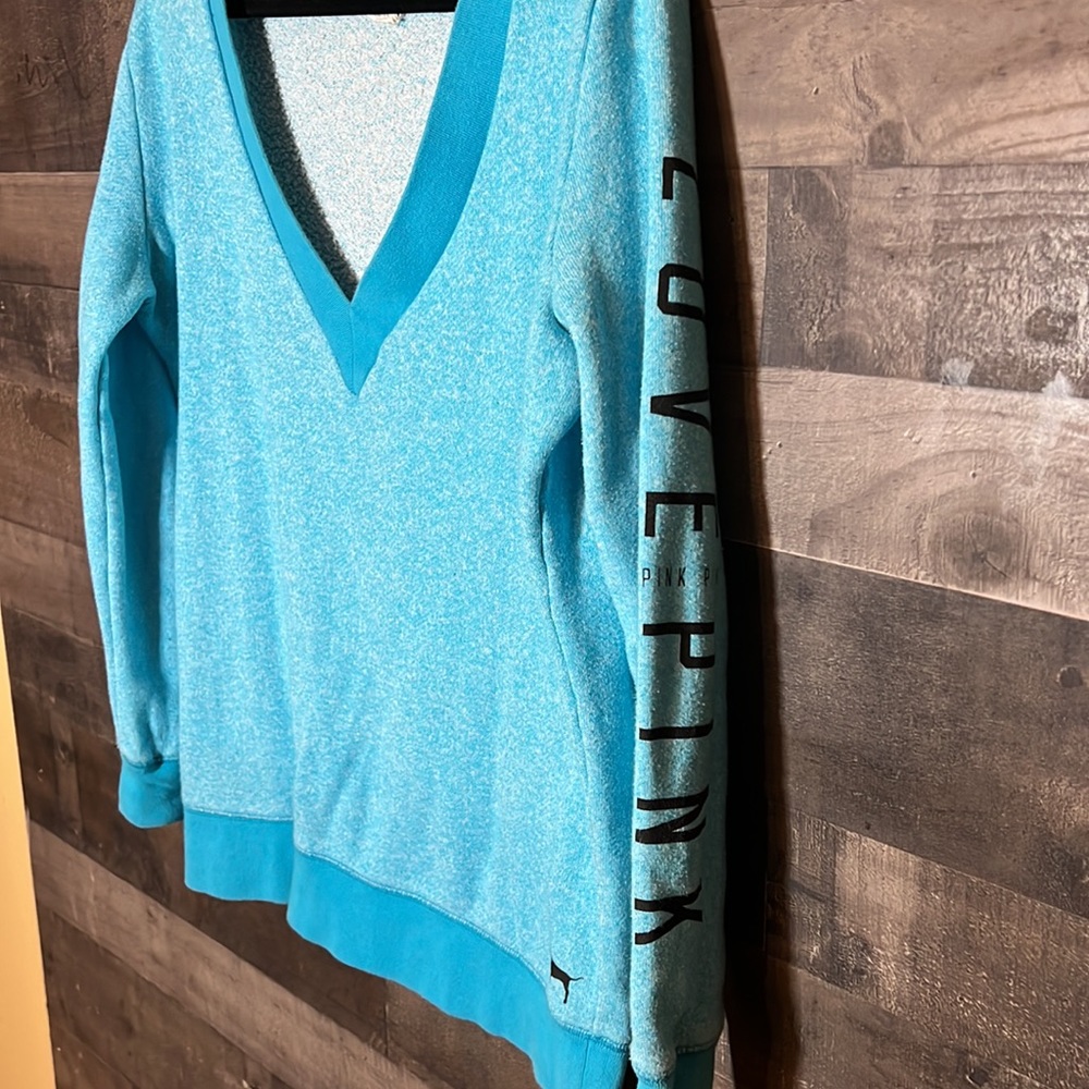 Cozy Blue Over-Sized V-Neck PINK Sweatshirt - Picture 2 of 6